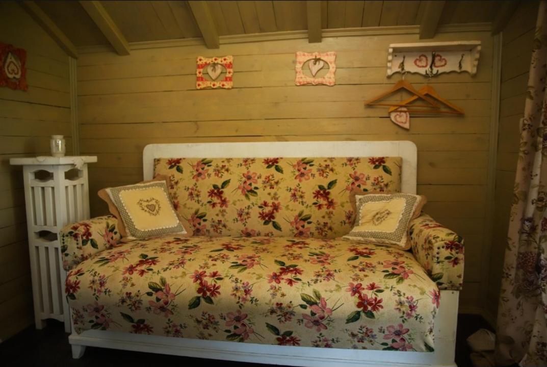 Pastoral Glamping Hotel Velikiy Les Exterior foto